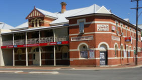 Avon Bridge Hotel - used by WW2 army personnel