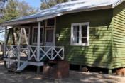 Mallee Hen Cottage @ Dryandra Lions Village